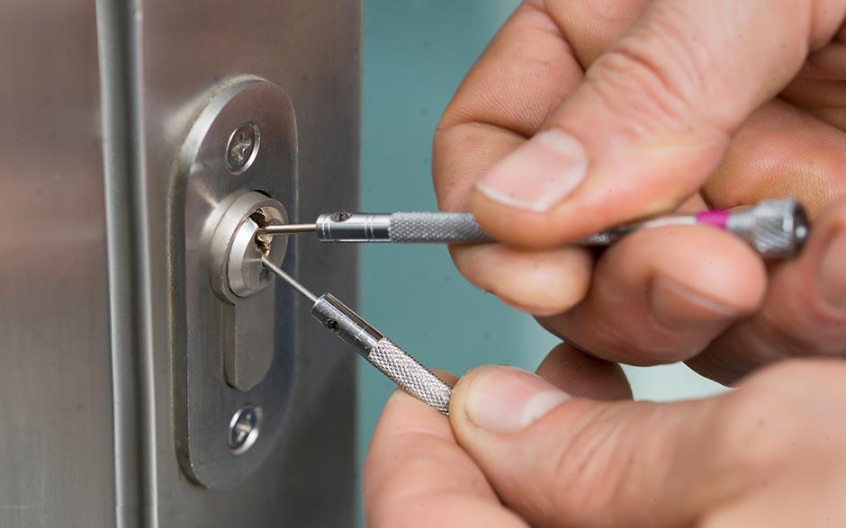 ouvrir une porte sans clé Neuilly-sur-Seine