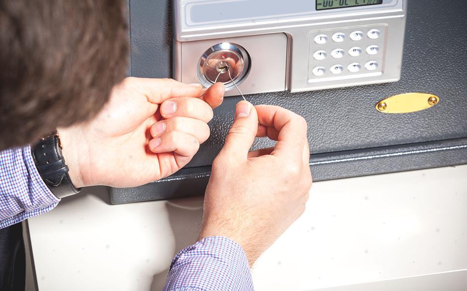 tarif serrurier ouverture de porte Neuilly-sur-Seine